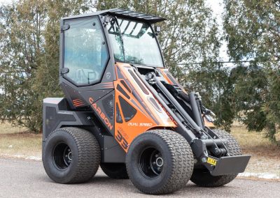 Cast Loaders 33TLX Carbon at TNE Distributing - Compact Articulated Wheel Loaders