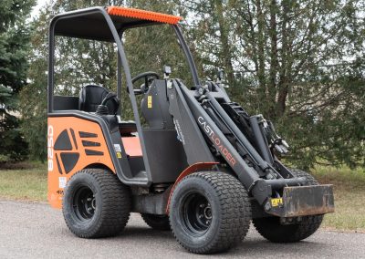 Articulating Loaders at TNE Distributing
